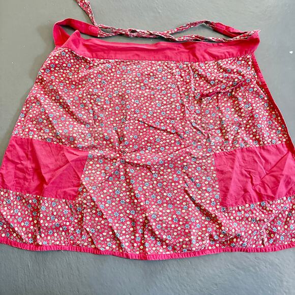 Vintage Handmade Red Floral Half Apron Tie Waist - Picture 1 of 4